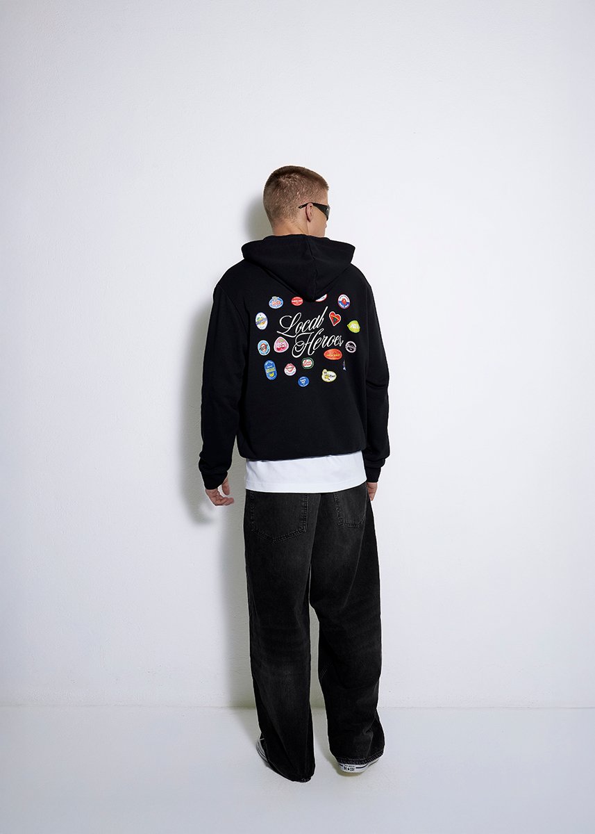 CZARNA BLUZA STICKER