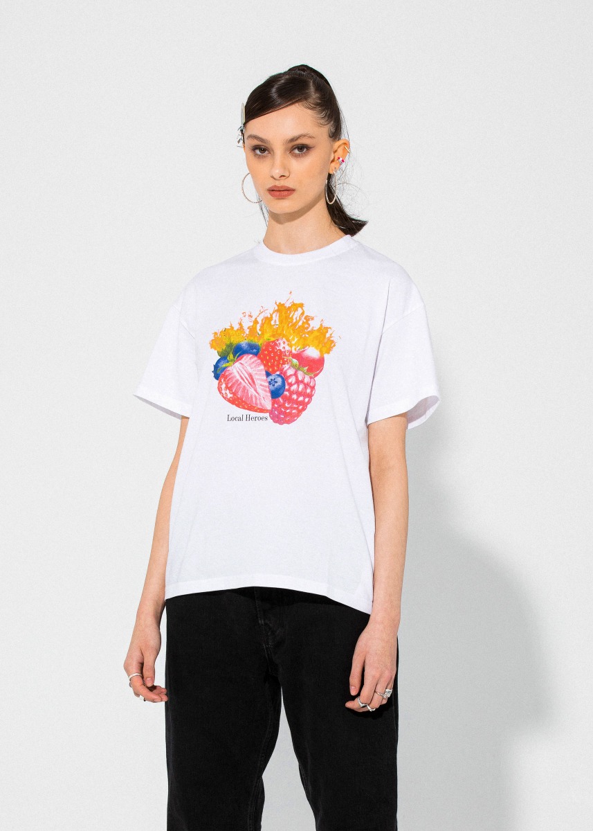 FRUITS ON FIRE WHITE TEE