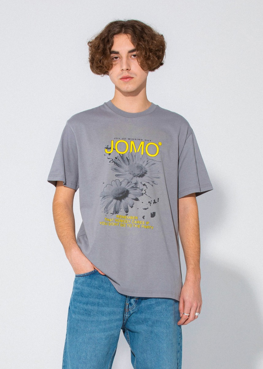 T-SHIRT JOMO SZARY