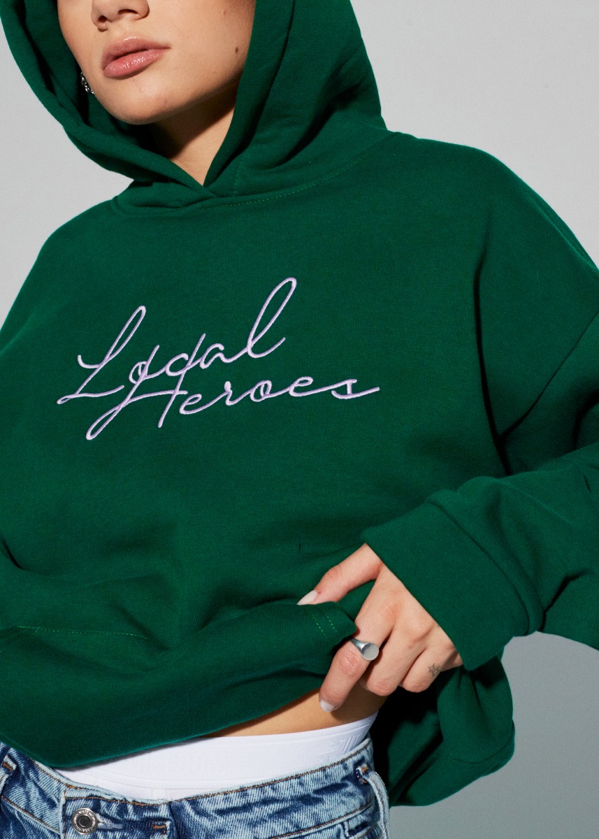 NEED THIS GREEN HOODIE